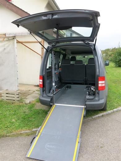 VW Caddy mit rollstuhlgerechtem Umbau